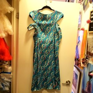 TATYANA Plus Size Multi Coloured Bare Shoulder Midi Dress. Size 4X